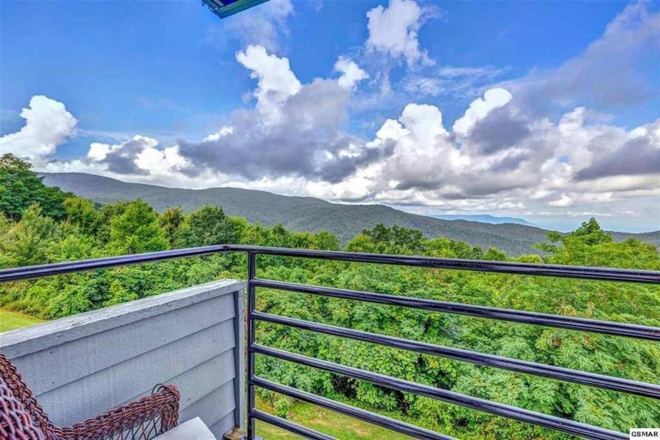 Willa Breathtaking Sunsets, Views, Pool, Heaven Awaits! Gatlinburg Zewnętrze zdjęcie
